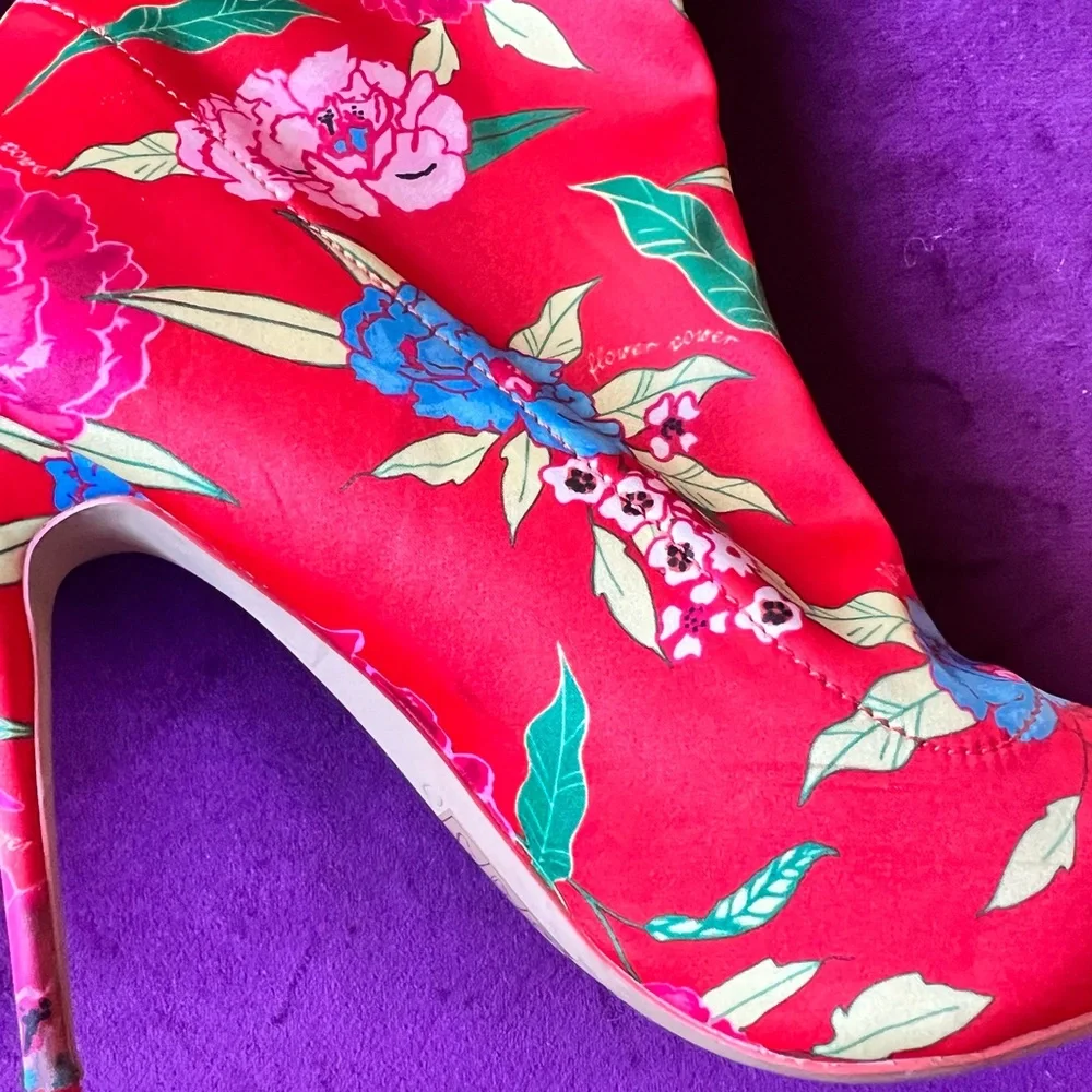 Aldo red floral boots - Picture 13 of 15